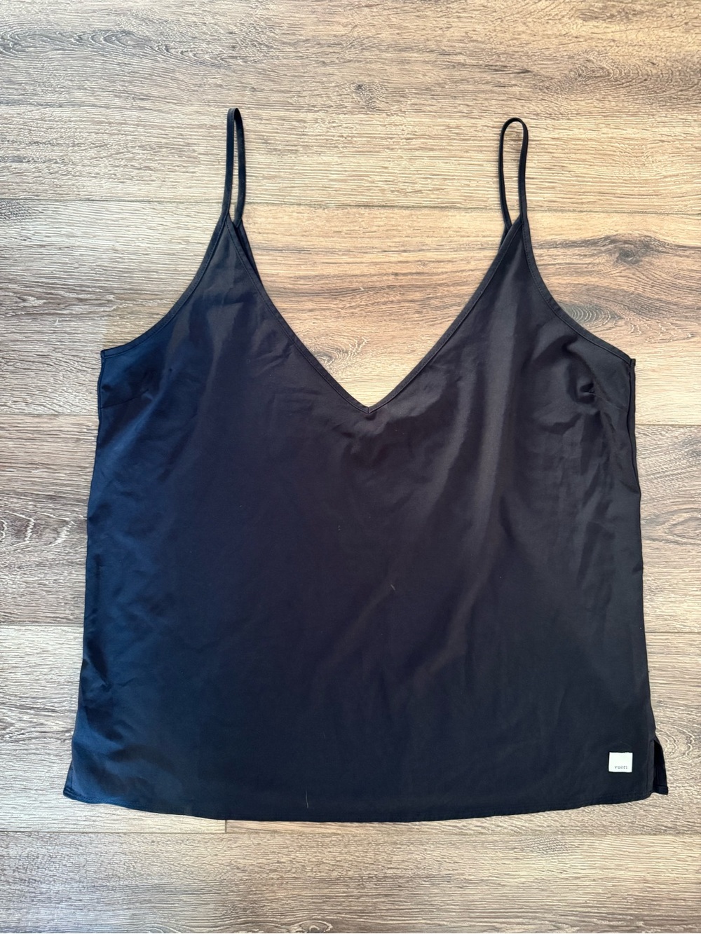Vuori Villa Cami, V-Neck Spaghetti Strap Camisole Tank Top, Black